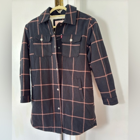 Levis Sherpa Plaid Shacket Jacket - Picture 3 of 6